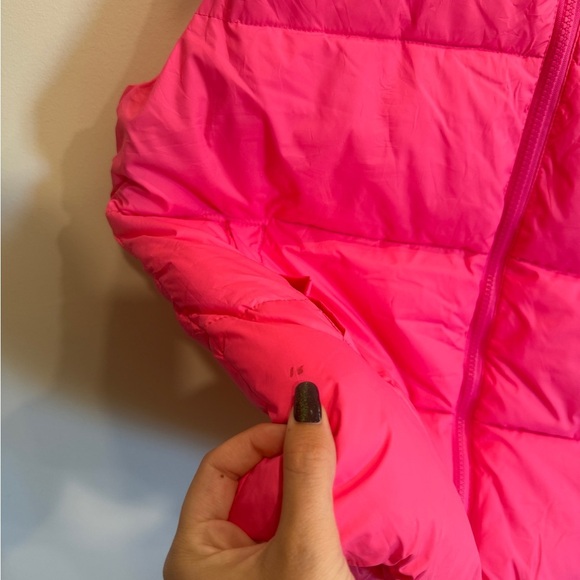 Vibrant Pink Puffer Vest L-XL - Picture 2 of 4